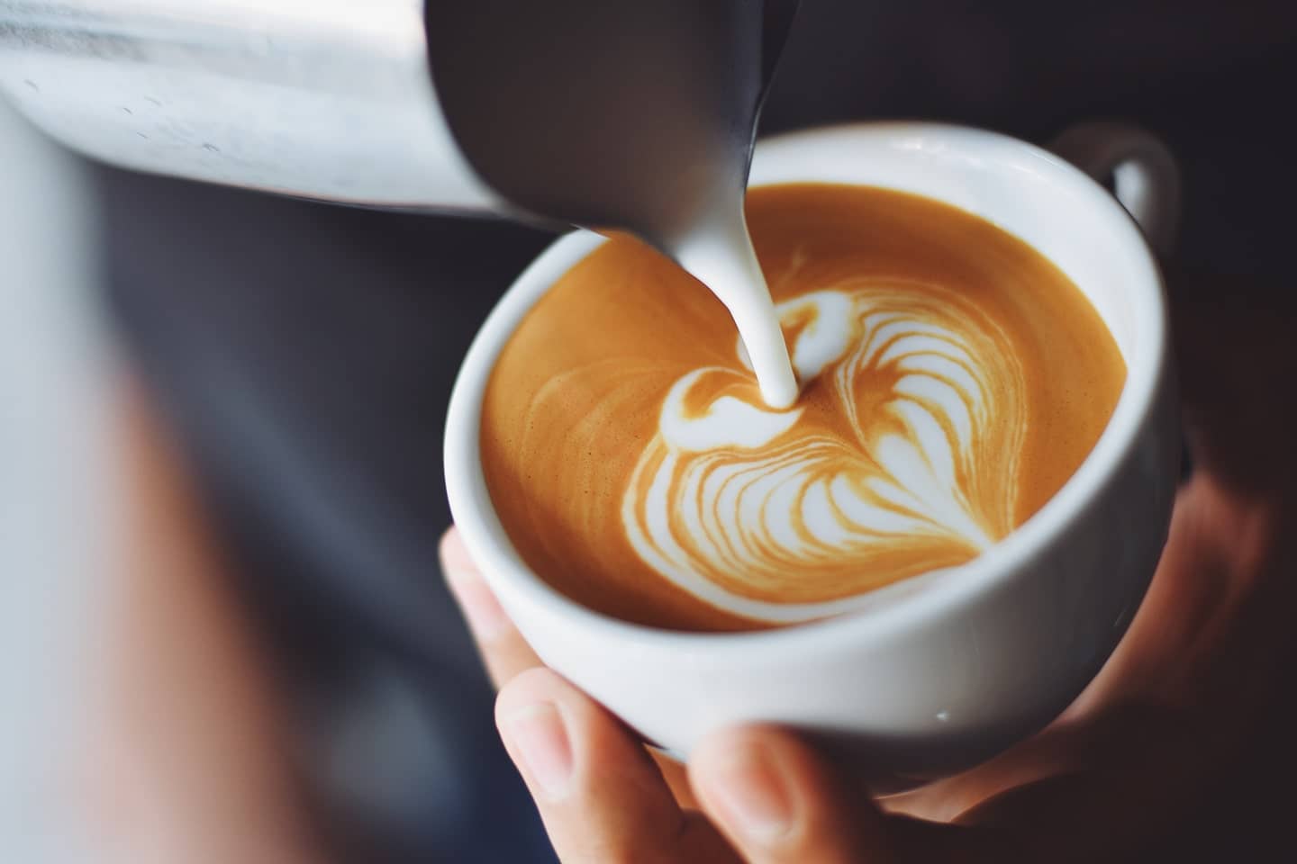 Latte macchiato vs. café latte. Quelles sont les différences ? :: Green  Plantation
